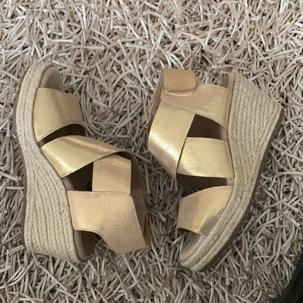 Espadrille sandals